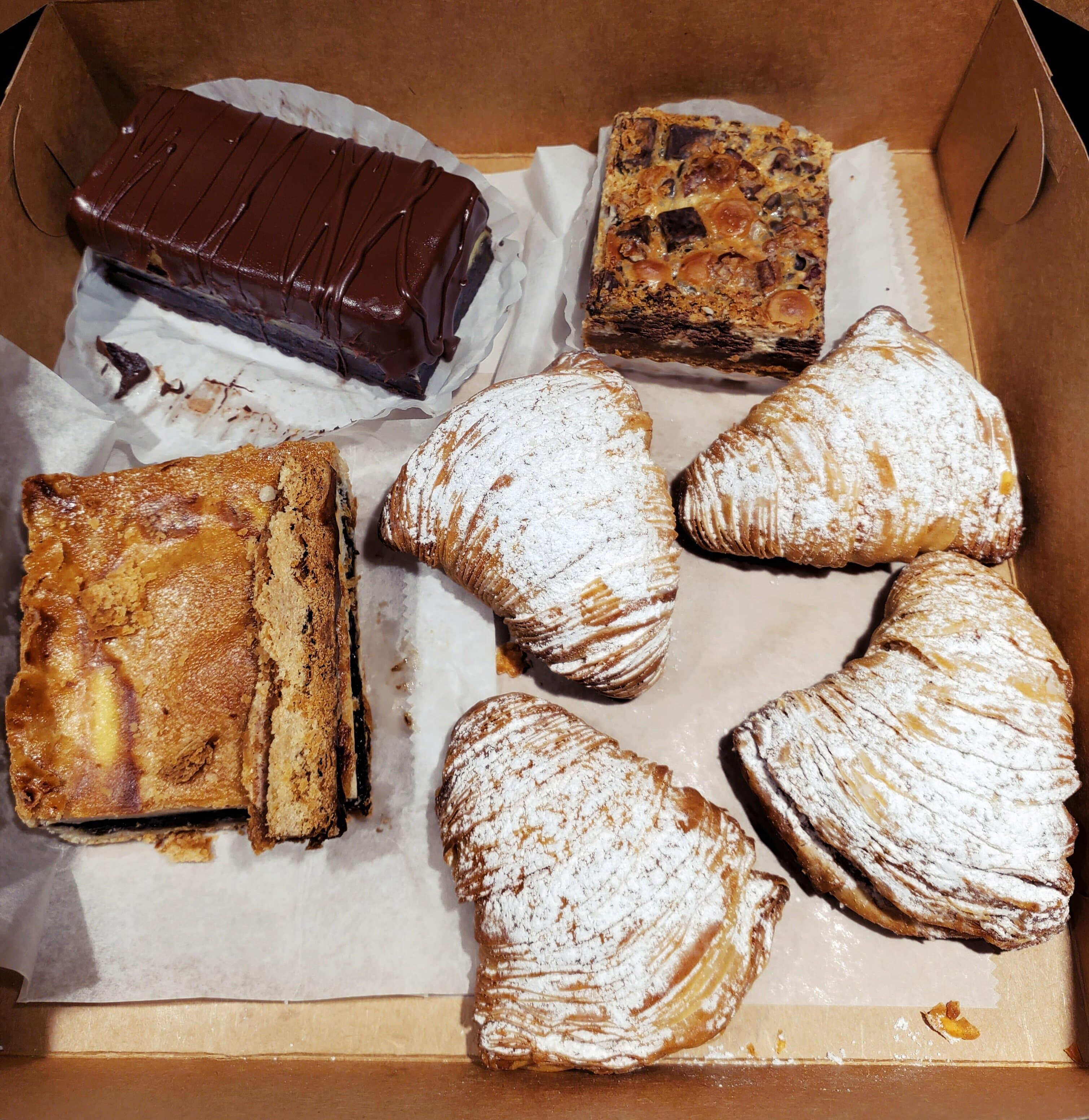 Paisano's Italian Bakery at work